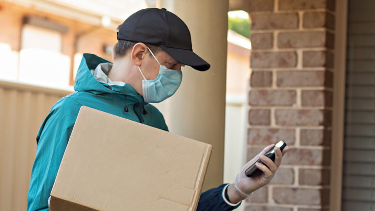 Delivery man contactless delivery